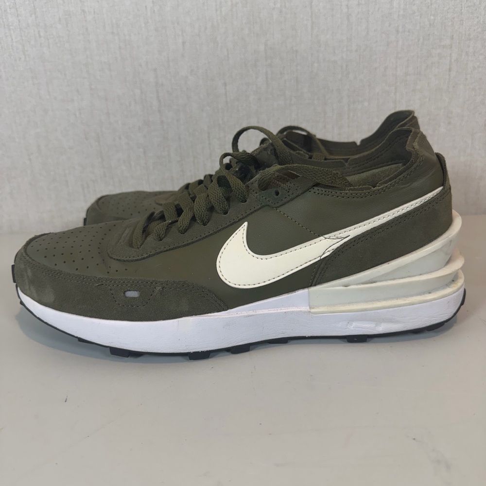Nike Waffle One Leather Medium Olive Size‎ 9.5 - Picture 11 of 16